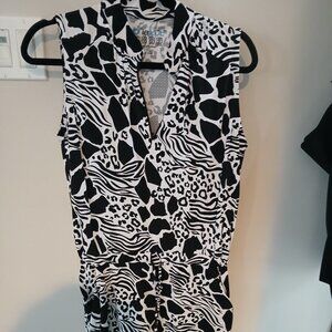 Ibkul  size small black & white active dress